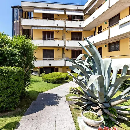 Sunshine - Solarium Vista E Piscina *